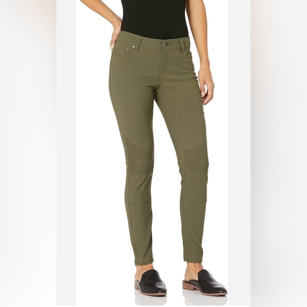Prana Brenna Pants Skinny Ribbed
Moto Skinny Jeans Green Sz 6”